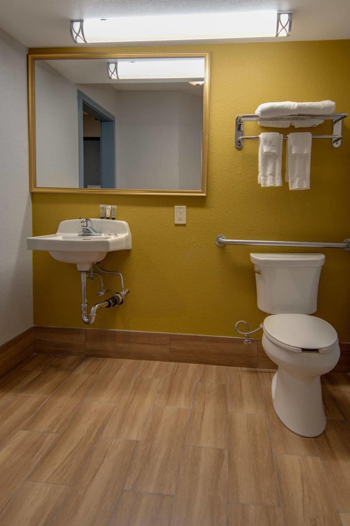 Vagabond Inn Executive Hayward Zewnętrze zdjęcie
